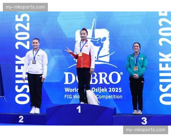 体操世界杯奥西耶克站：杨凡予微高低杠摘金，刘恒宇吊环夺冠